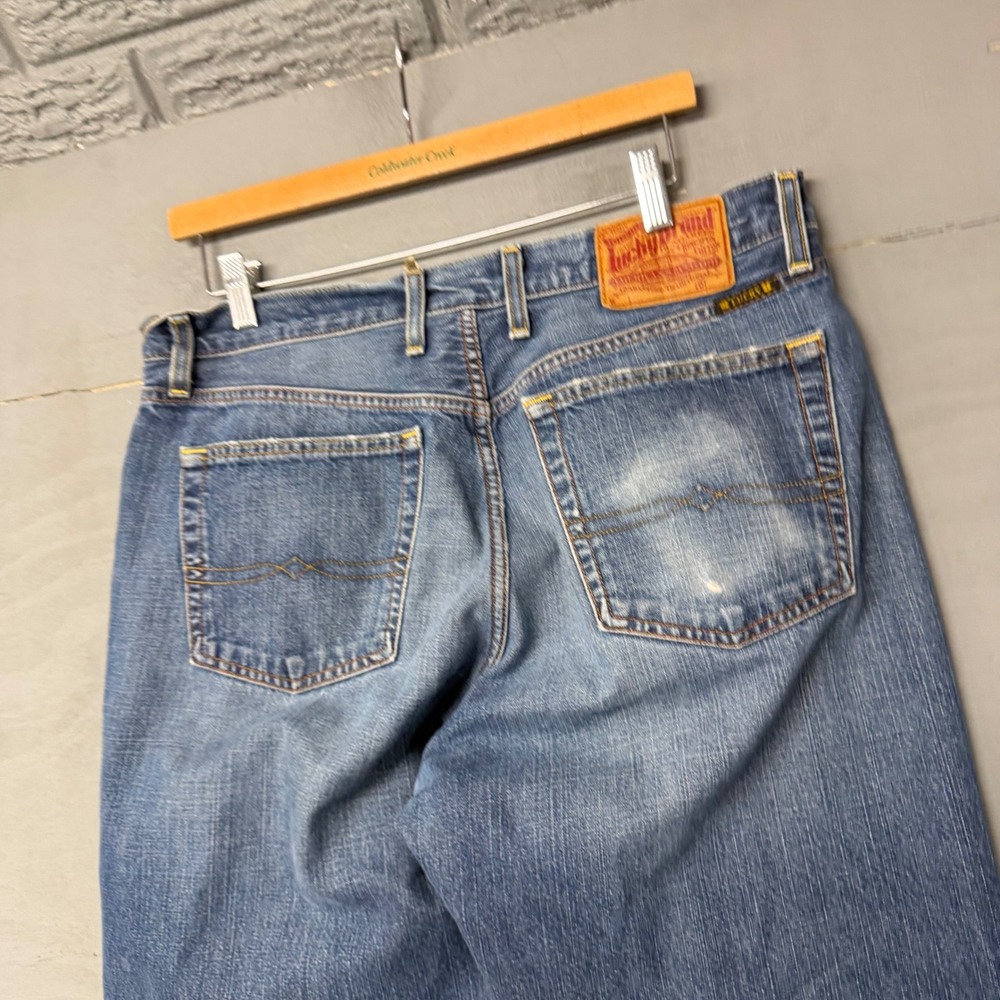 Lucky Brand Dungarees Bootleg Jeans Mens 33 Medium Wash Blue Denim Gene Montes